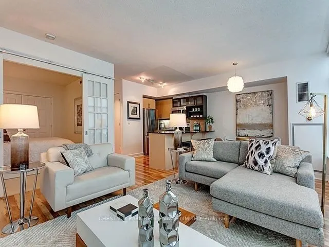 Additional property image - 350 Wellington St Unit 319