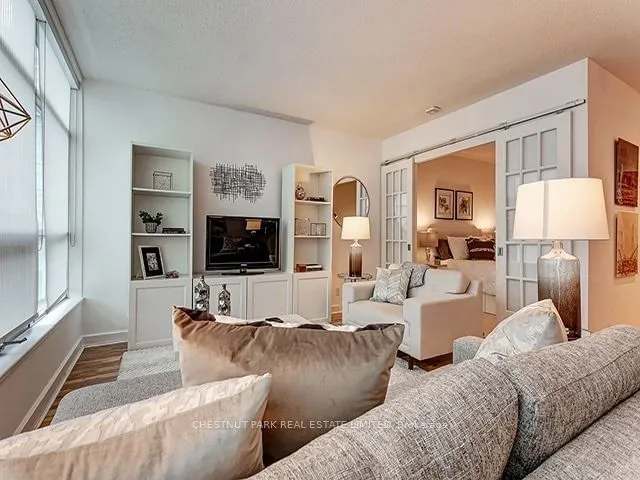 Additional property image - 350 Wellington St Unit 319