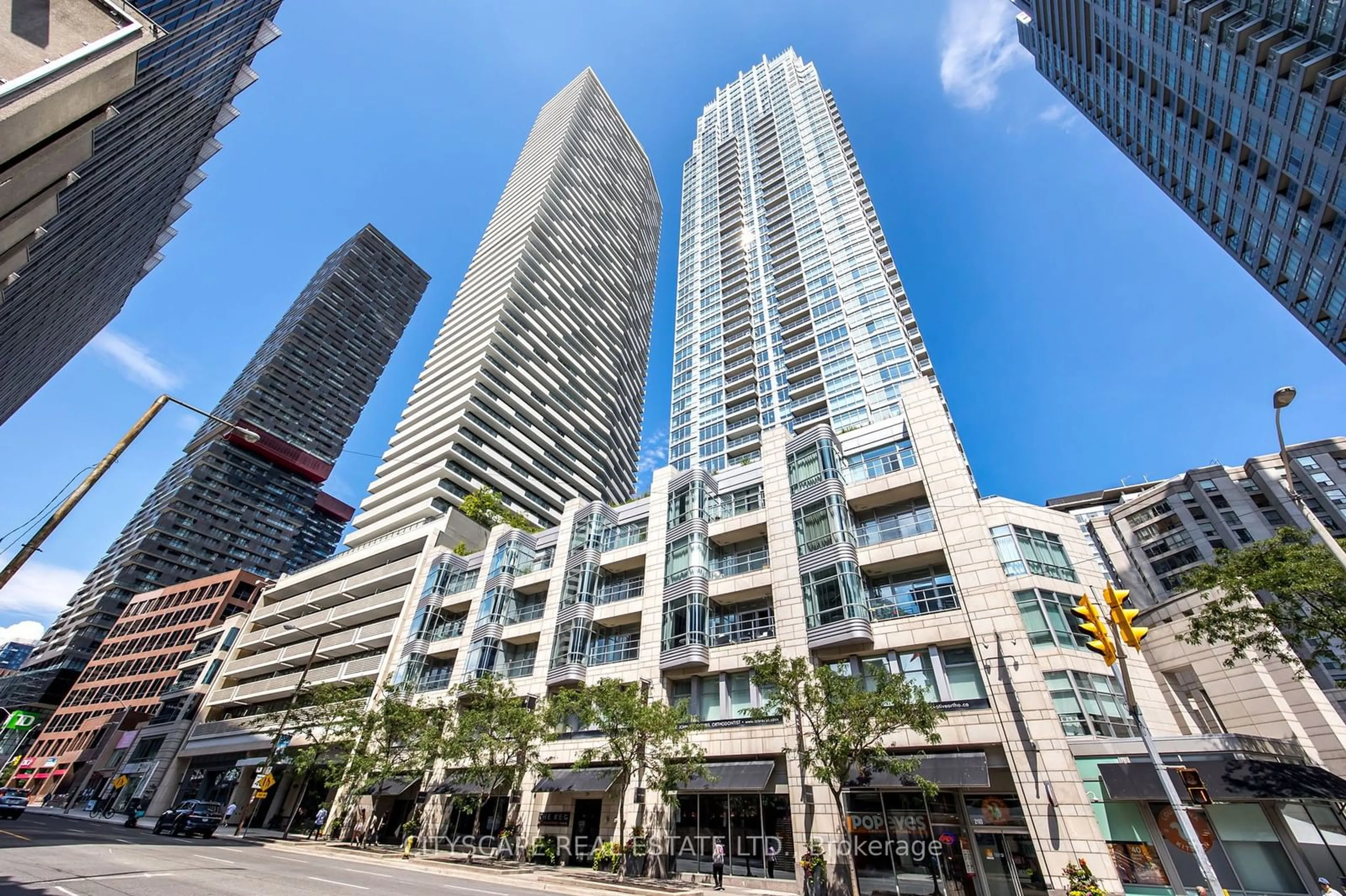 A pic from exterior of the house or condo for 2221 Yonge St #4403, Toronto Ontario M4S 2B4