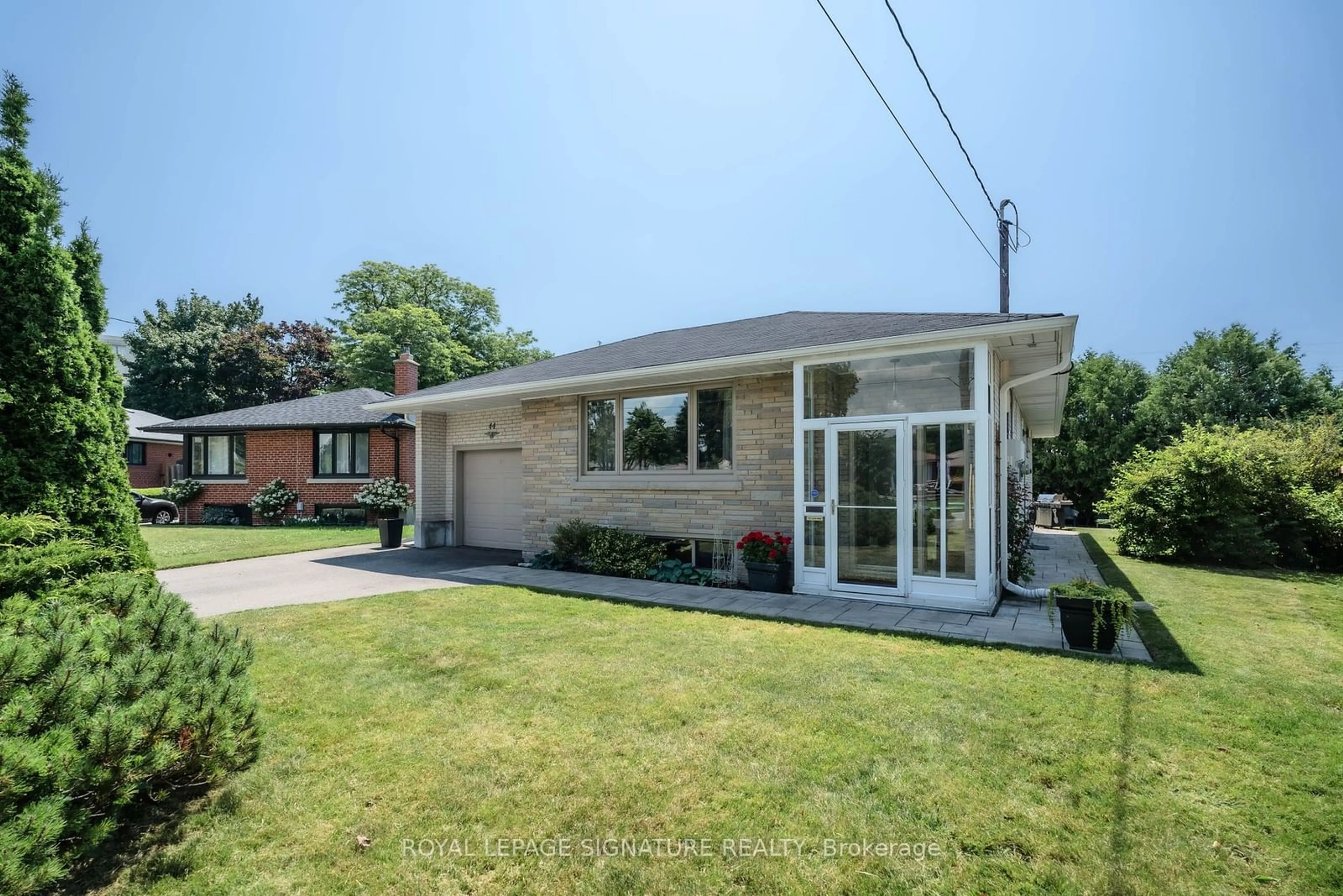 Home with brick exterior material for 44 Hesketh Crt, Toronto Ontario M4A 1M6