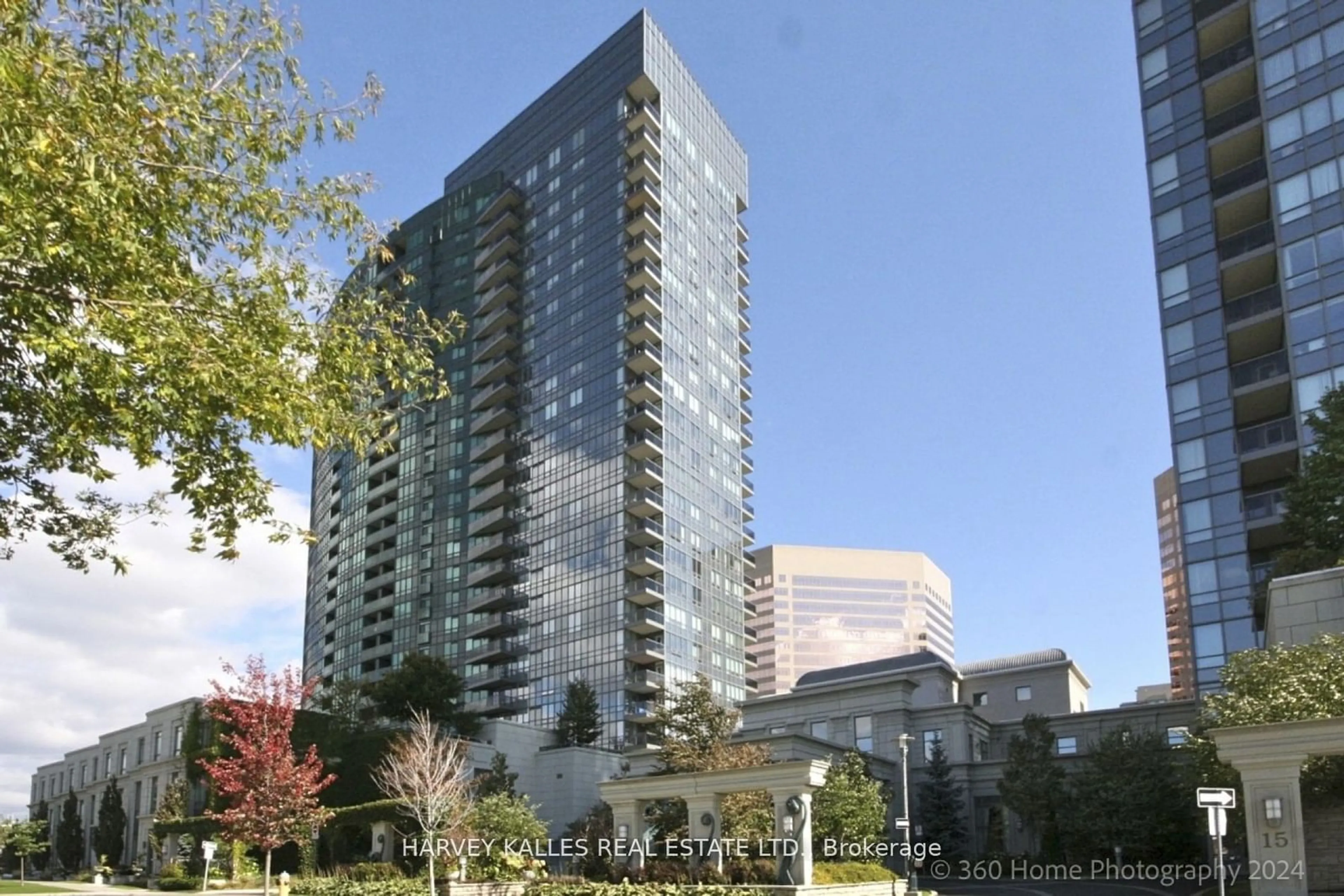 A pic from exterior of the house or condo for 25 Greenview Ave #1619, Toronto Ontario M2M 0A5