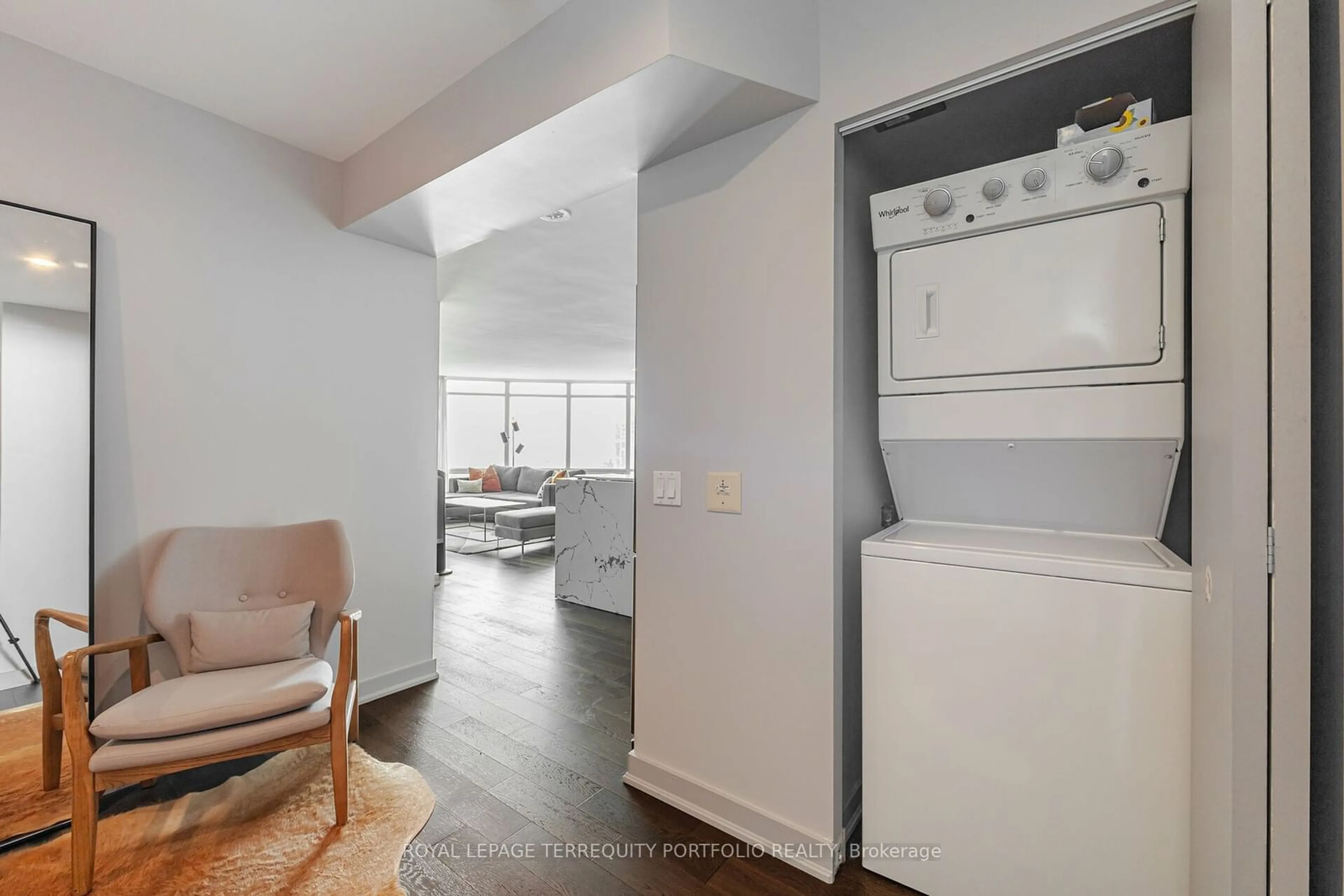 Laundry room for 361 Front St #2805, Toronto Ontario M5V 3R5