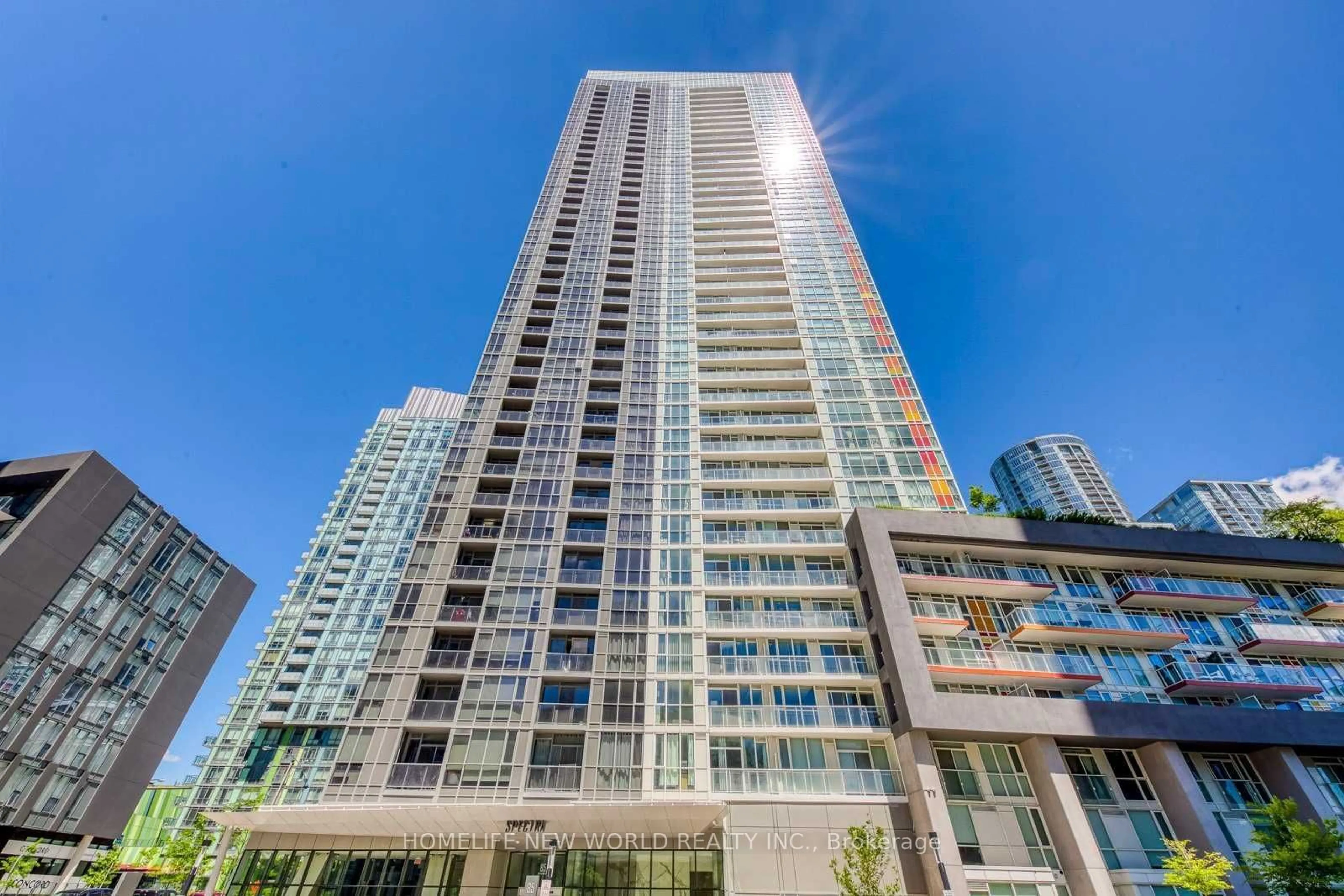 A pic from exterior of the house or condo for 85 Queens Wharf Rd #1508, Toronto Ontario M5V 0J9