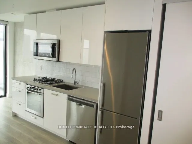 Additional image 4 of 55 Ontario St Unit 1906