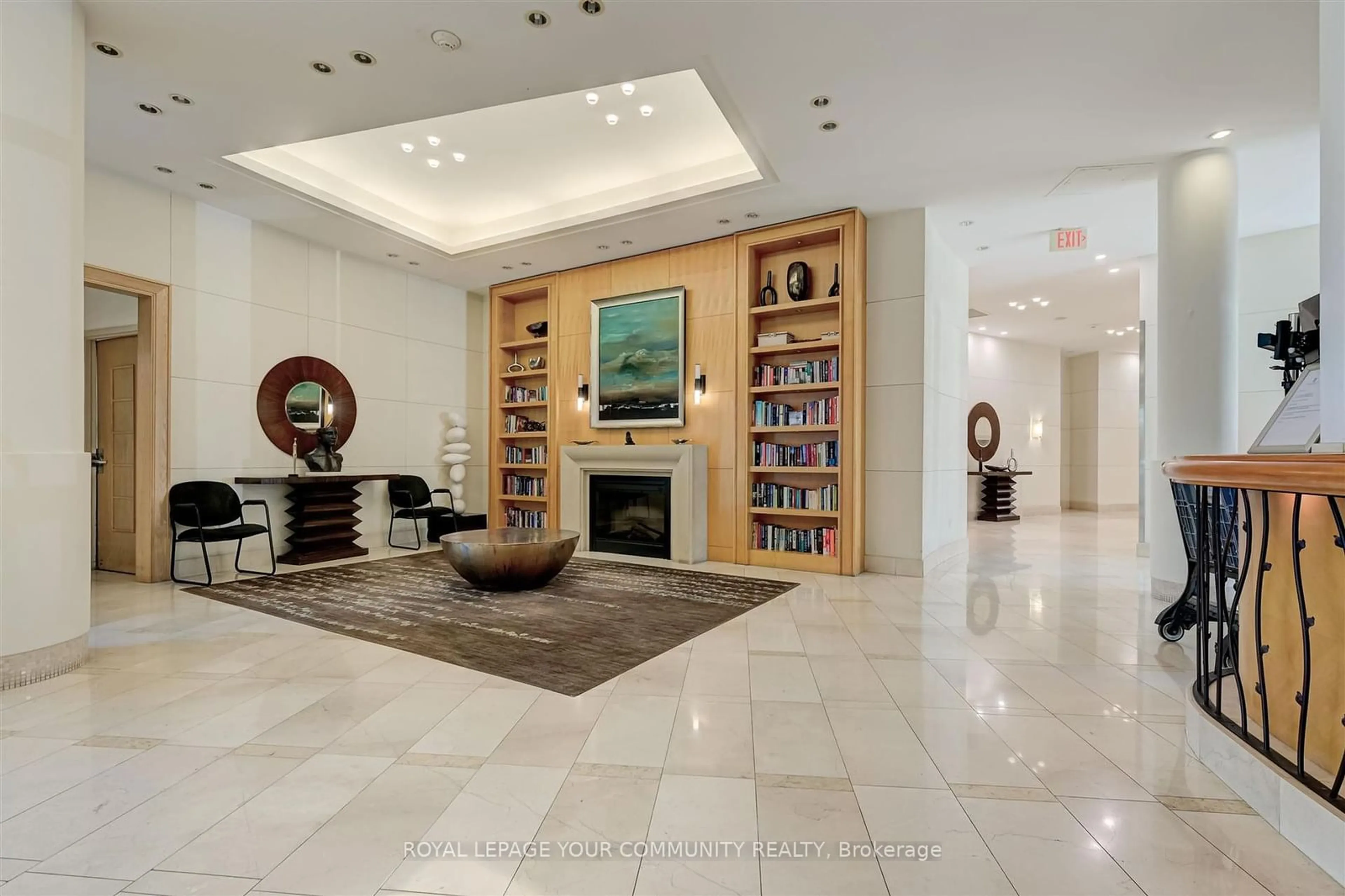 Indoor lobby for 503 Beecroft Rd #515, Toronto Ontario M2N 0A2