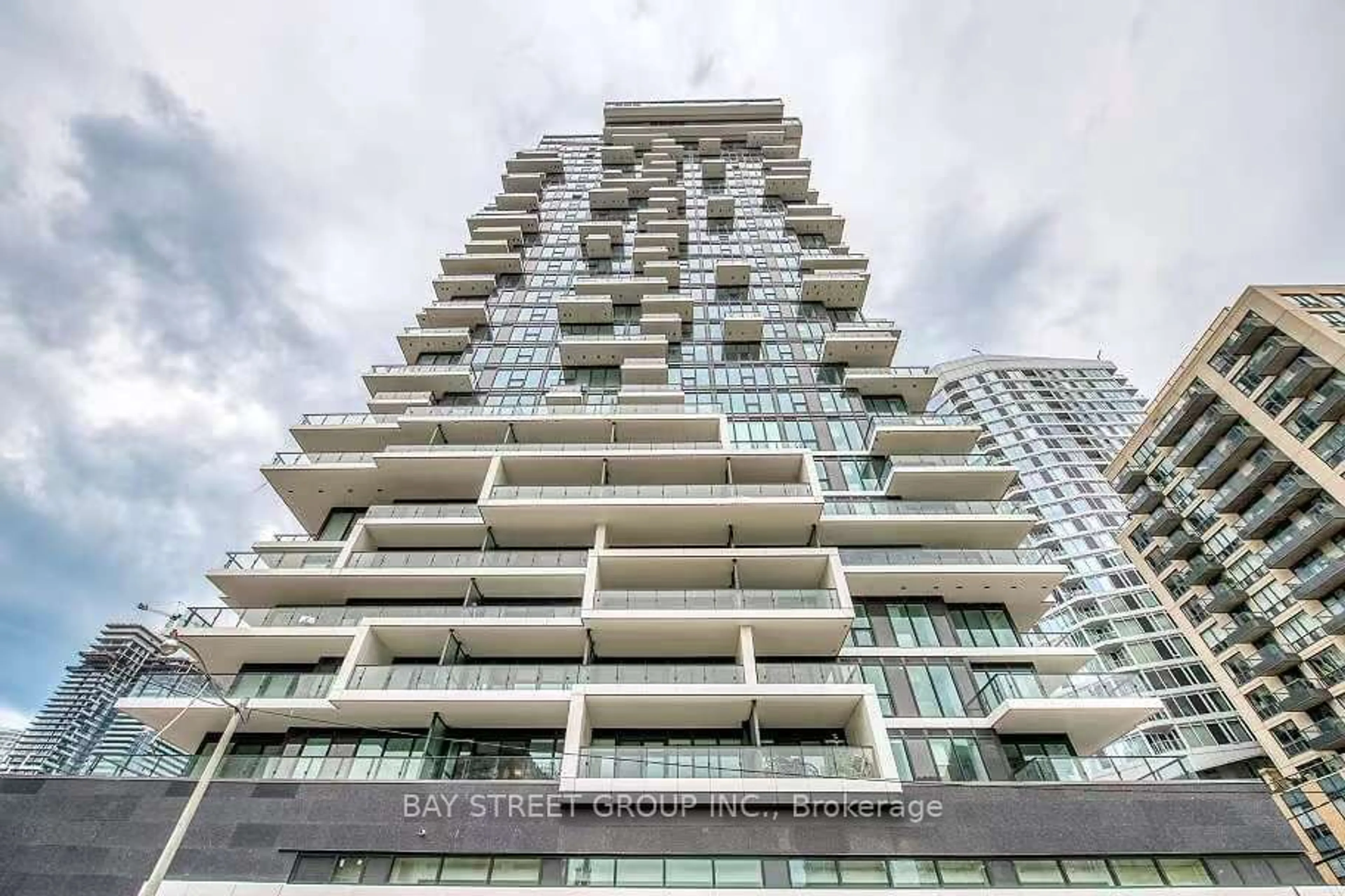A pic from exterior of the house or condo for 77 Shuter St #1107, Toronto Ontario M5B 0B8