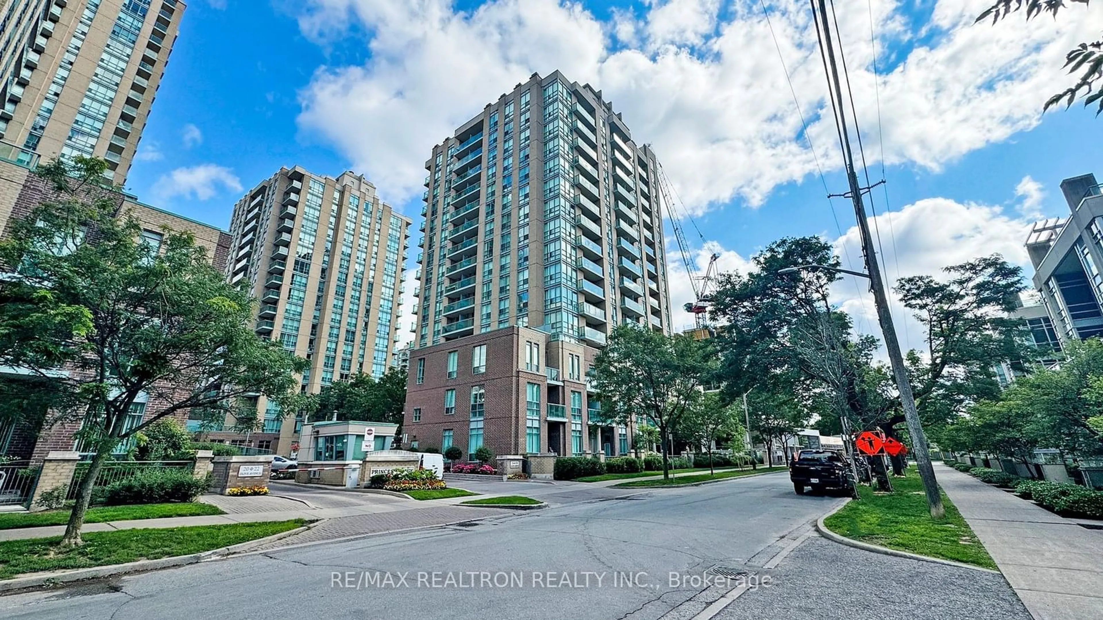 A pic from exterior of the house or condo for 28 Olive Ave #1203, Toronto Ontario M2N 7E6