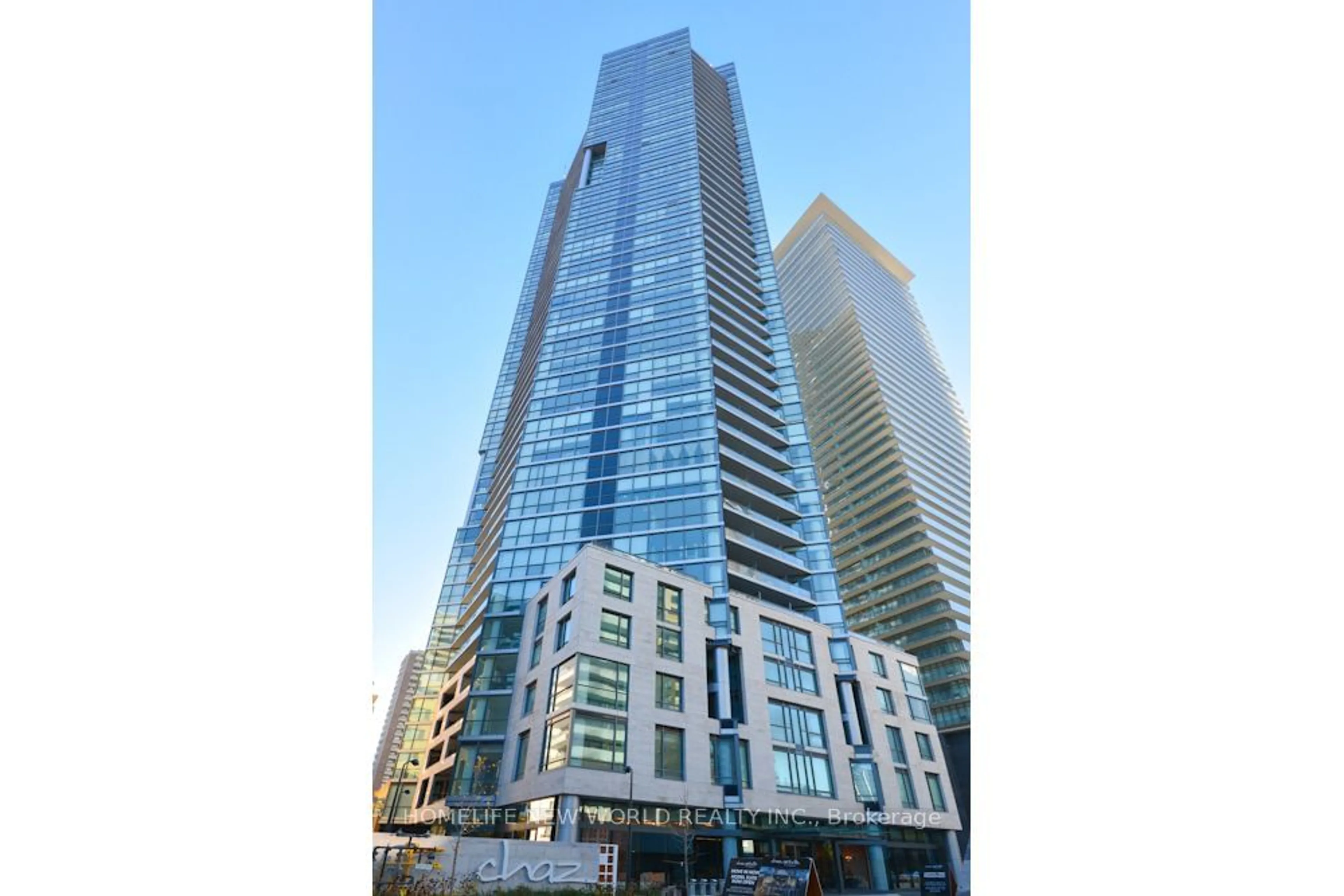 A pic from exterior of the house or condo for 45 CHARLES St #3915, Toronto Ontario M4Y 0B8