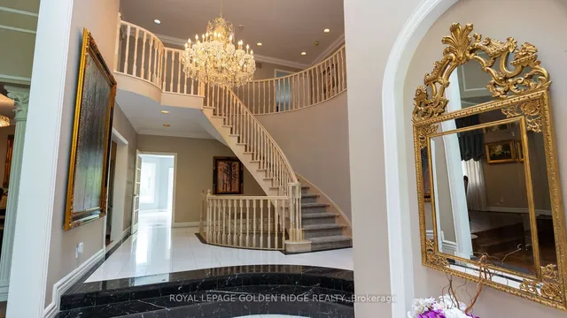 Additional property image - 301 Holmes Ave