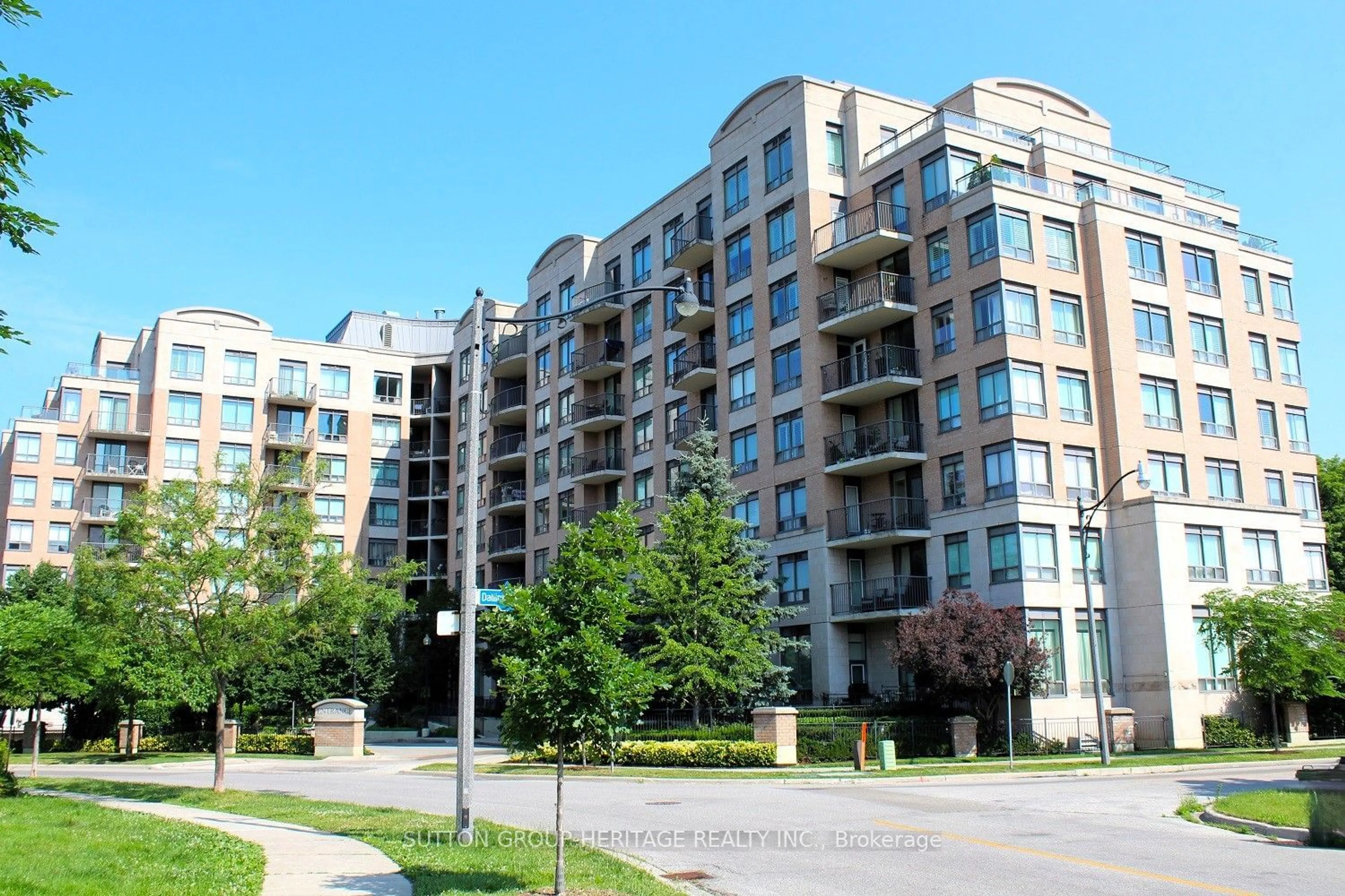 A pic from exterior of the house or condo for 16 Dallimore Circ #712, Toronto Ontario M3C 4C4