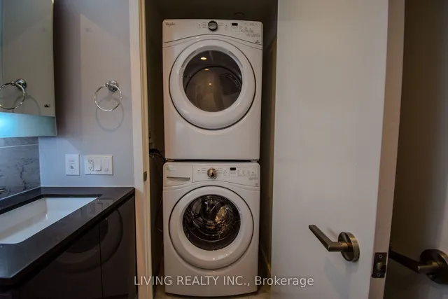 Additional property image - 117 McMahon Dr Unit 211