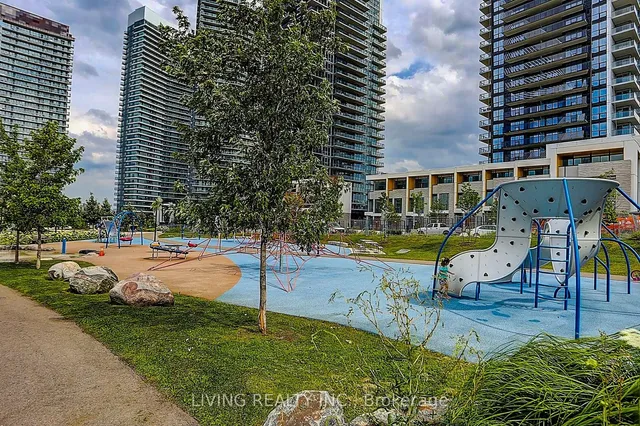 Additional property image - 117 McMahon Dr Unit 211