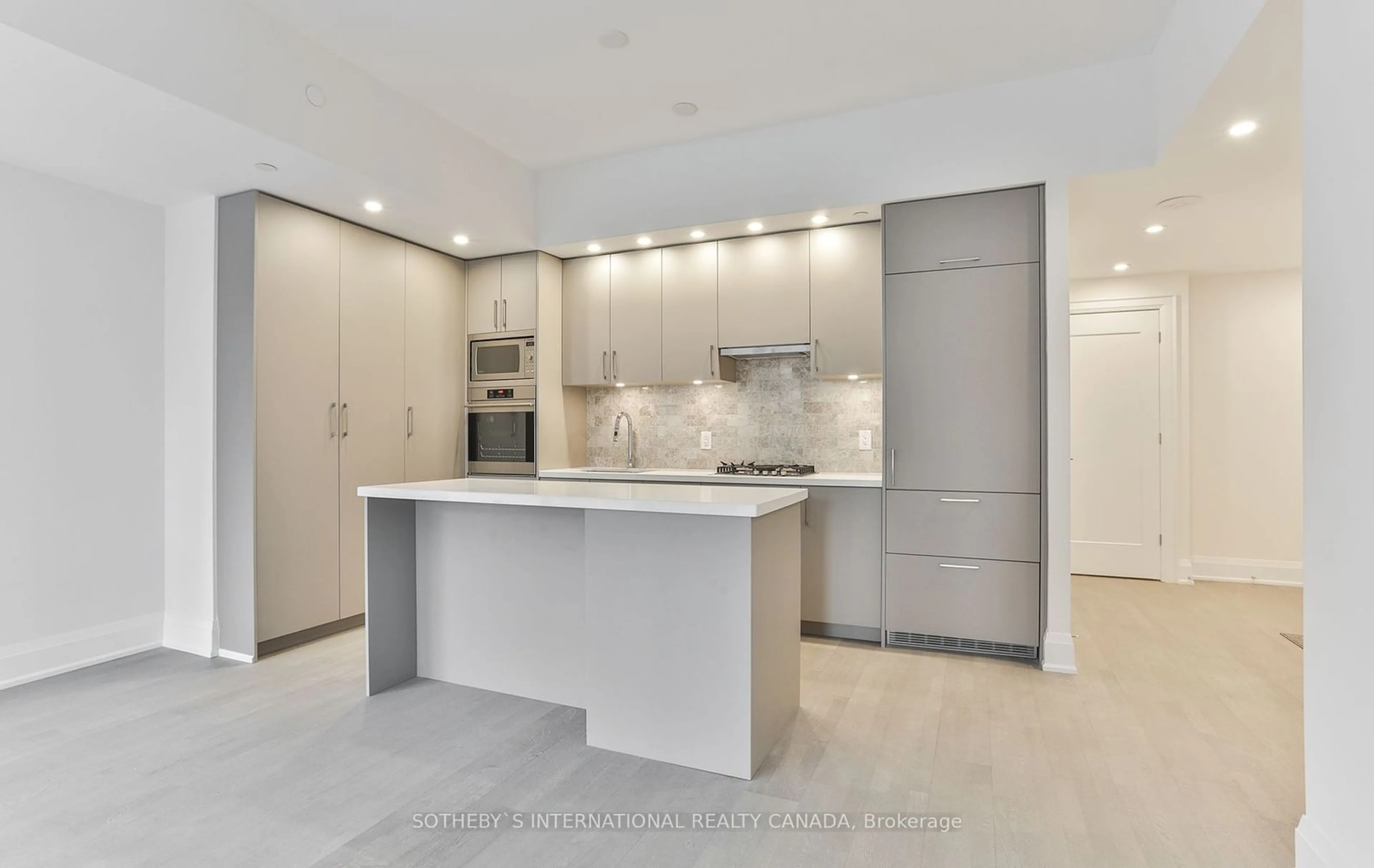 Kitchen for 88 Cumberland St #202, Toronto Ontario M5R 1A3