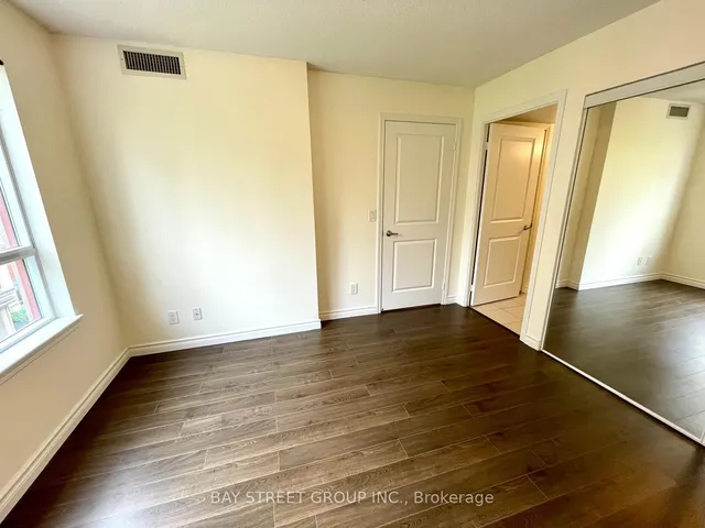 Additional property image - 27 Rean Dr Unit 402