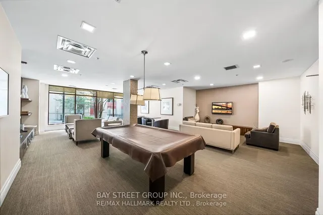 Additional property image - 27 Rean Dr Unit 402