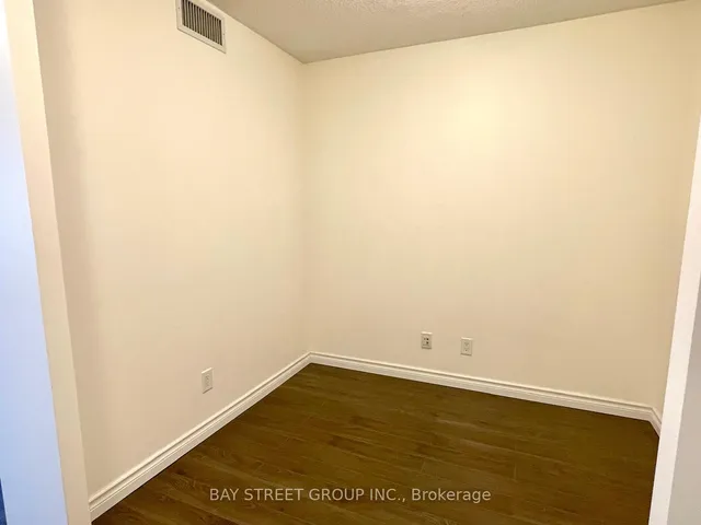 Additional property image - 27 Rean Dr Unit 402