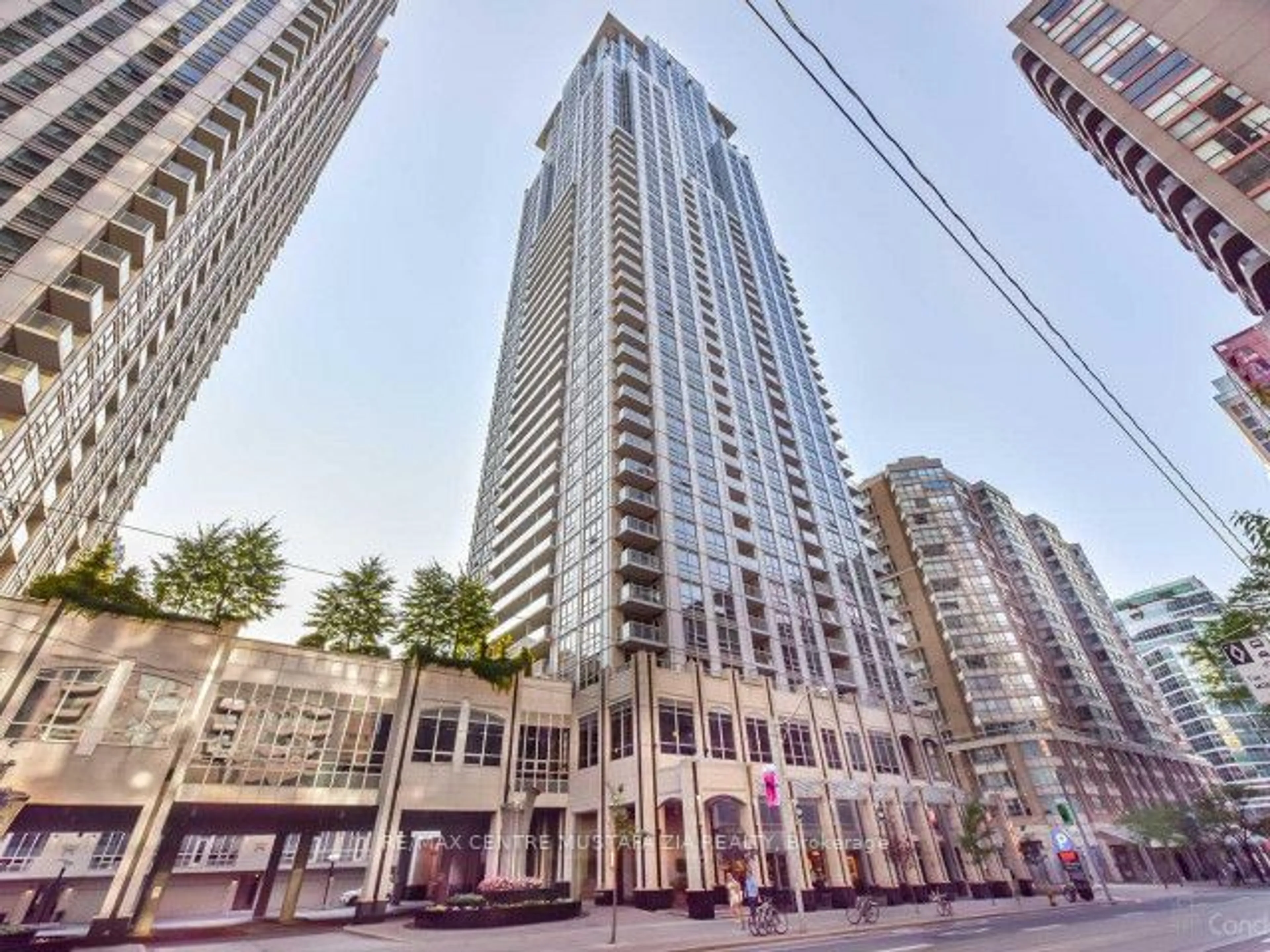 A pic from exterior of the house or condo for 761 Bay St #2113, Toronto Ontario M5G 2R2