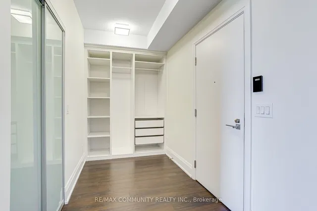 Additional property image - 120 Harrison Garden Blvd Unit 1008