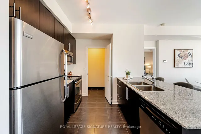 Additional property image - 400 Wellington St Unit 908