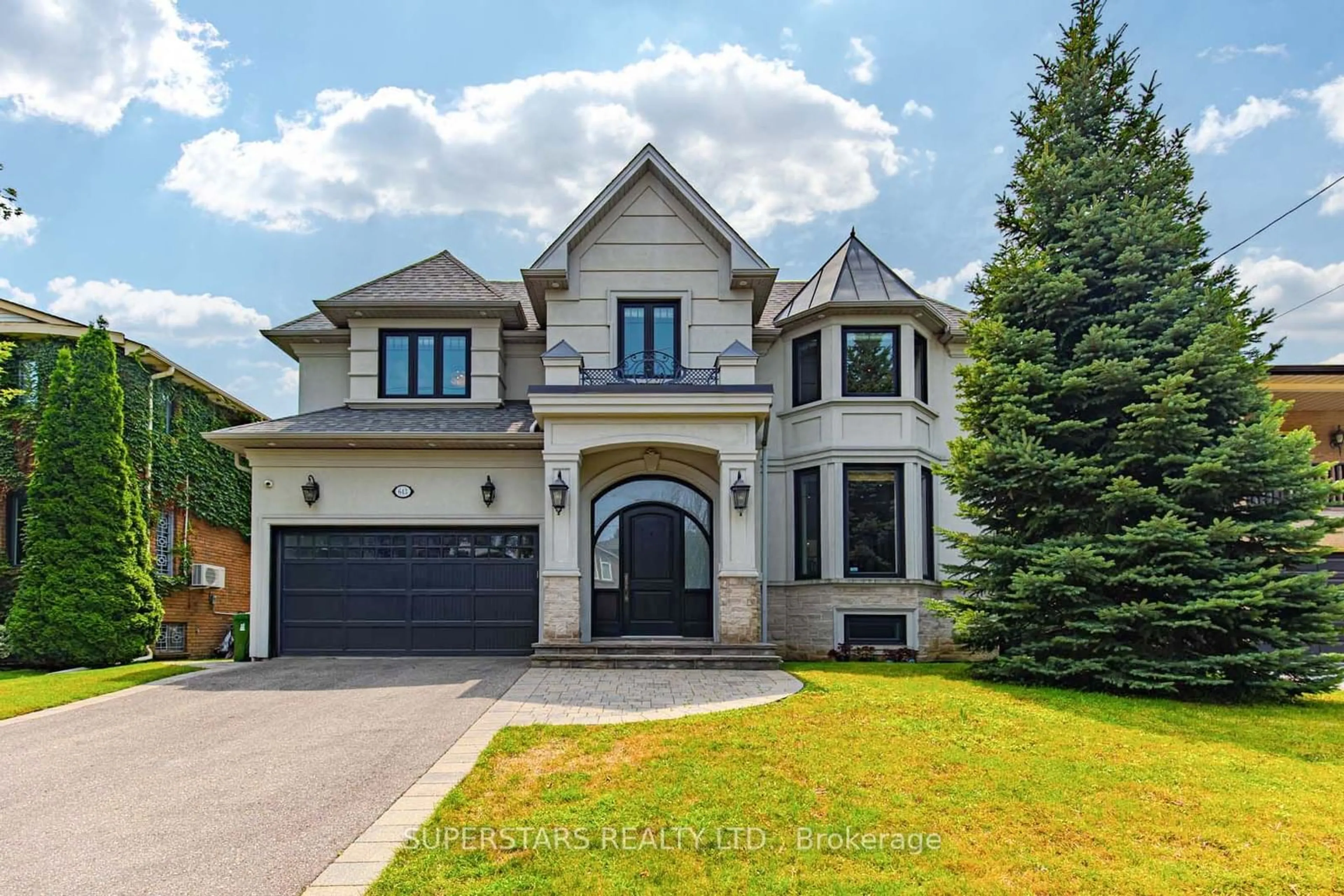 Home with brick exterior material for 643 Glencairn Ave, Toronto Ontario M6B 1Z6