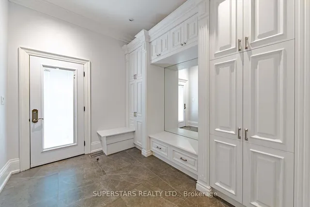Additional property image - 643 Glencairn Ave