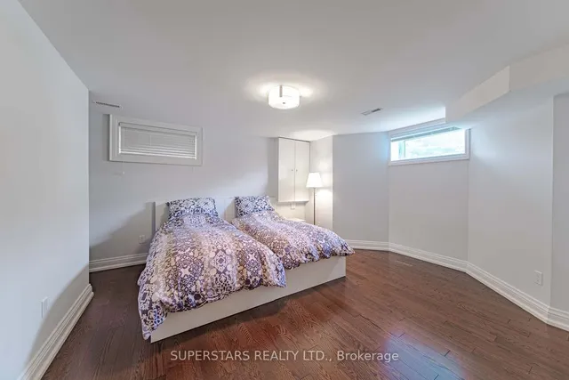 Additional property image - 643 Glencairn Ave