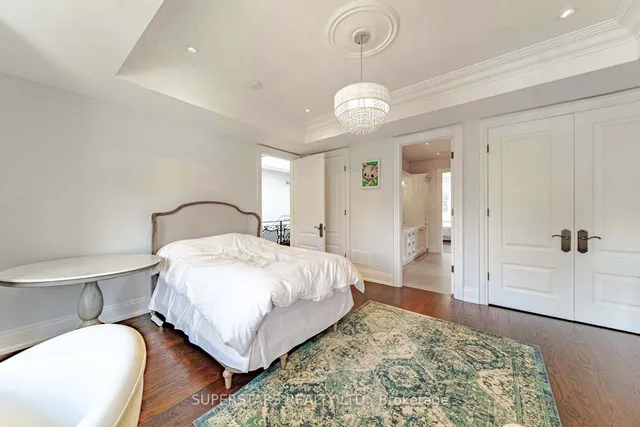 Additional property image - 643 Glencairn Ave