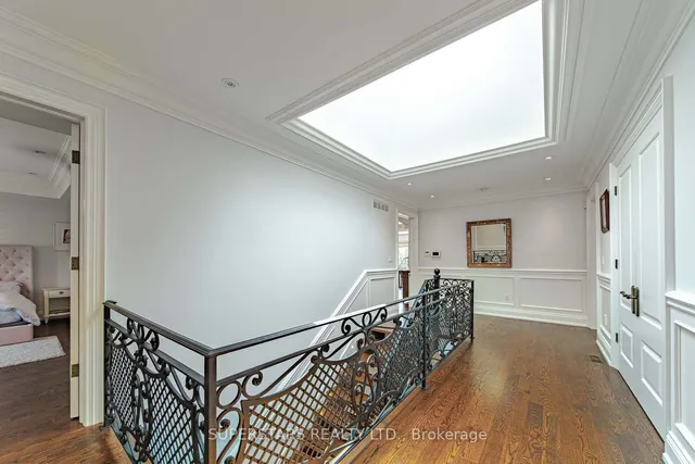 Additional property image - 643 Glencairn Ave