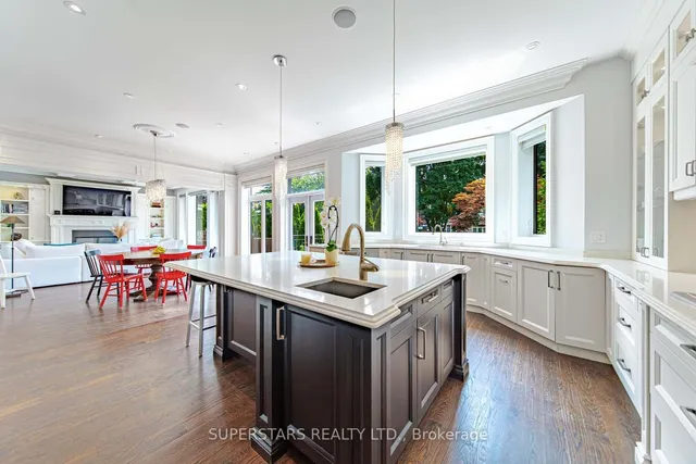 Additional property image - 643 Glencairn Ave