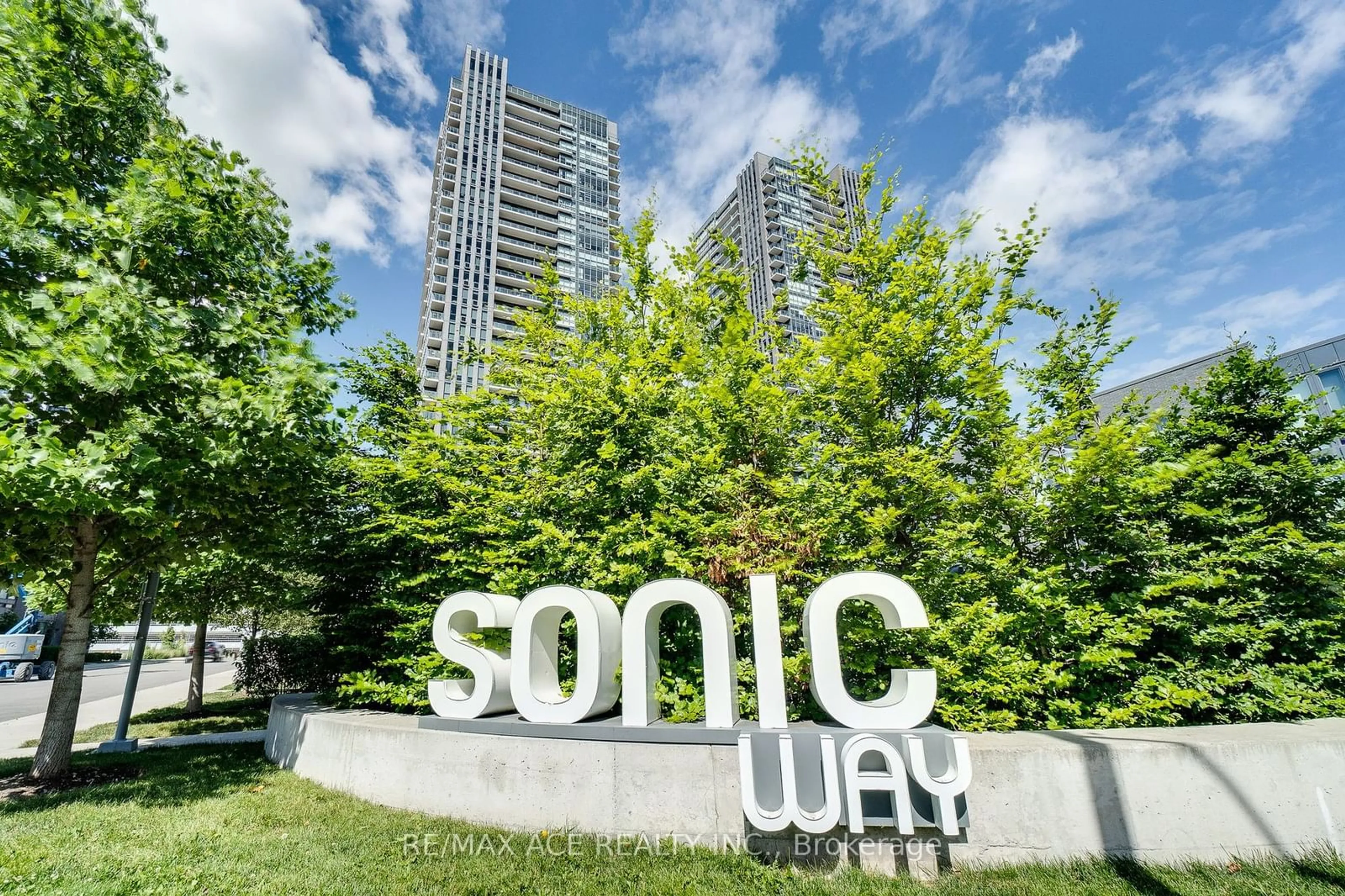 A pic from exterior of the house or condo for 2 Sonic Way #2801, Toronto Ontario M3C 0P2