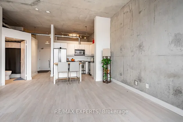 Additional property image - 955 Queen St Unit 411