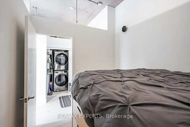 Additional property image - 955 Queen St Unit 411