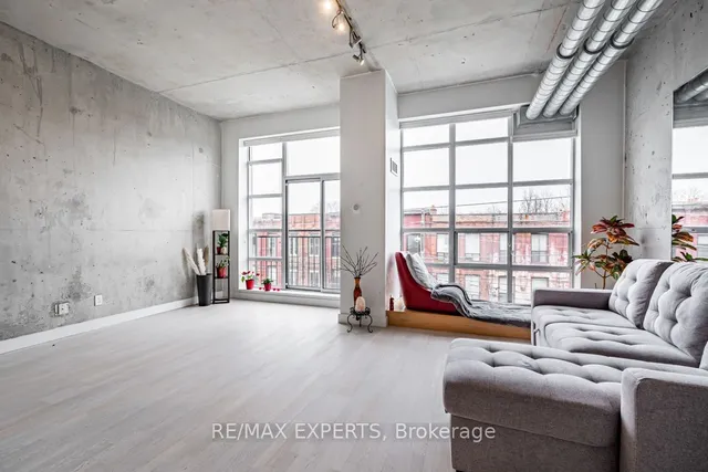 Additional property image - 955 Queen St Unit 411