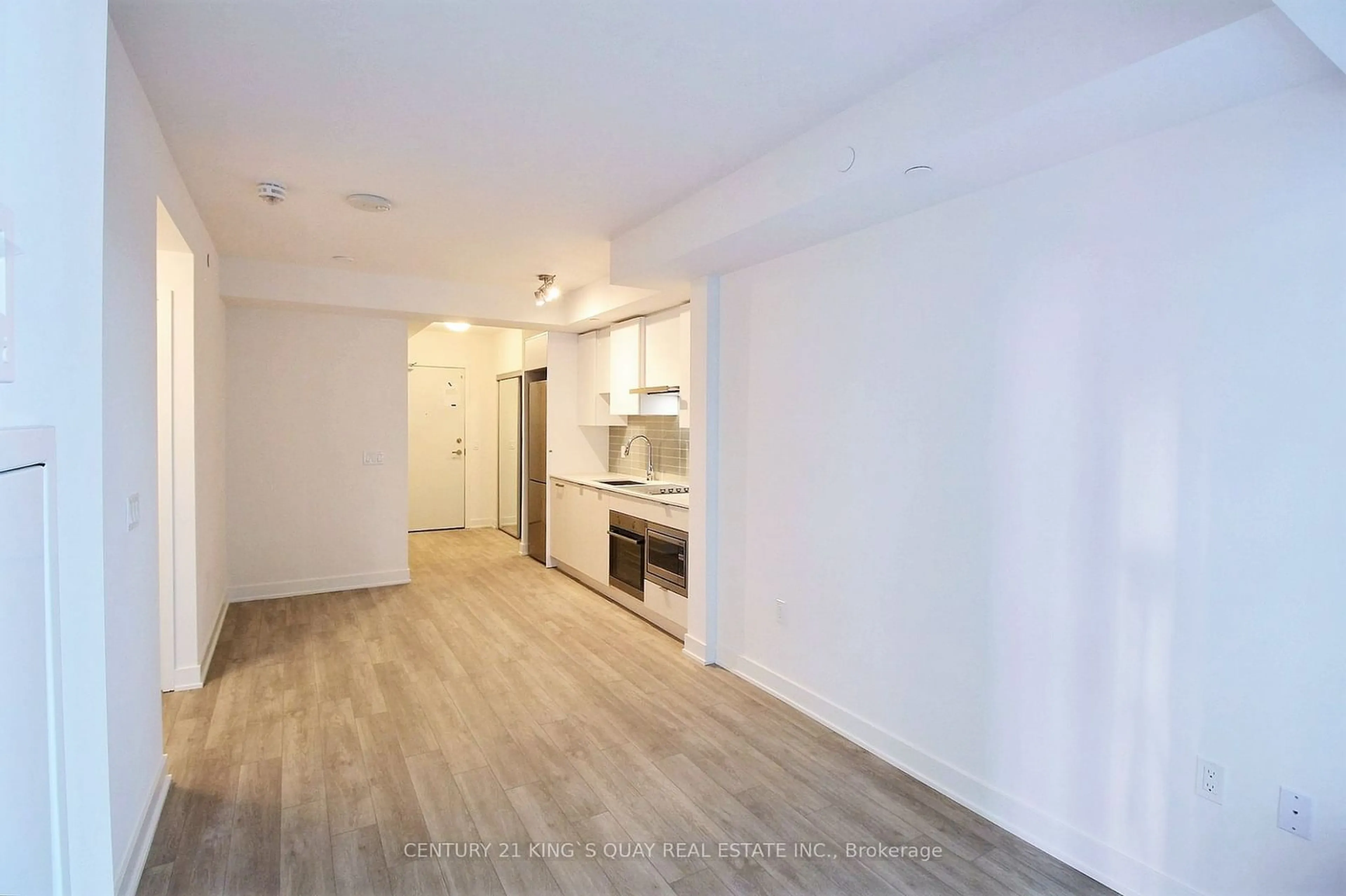 A pic of a room for 99 Broadway Ave #2206, Toronto Ontario M4P 0E3