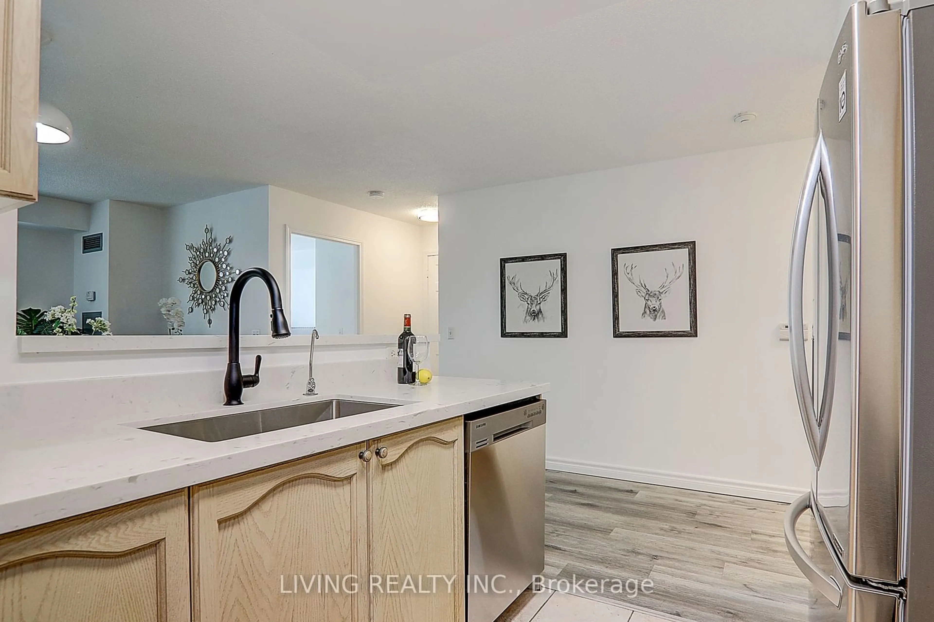 Contemporary kitchen for 26 Olive Ave #1606, Toronto Ontario M2N 7G7