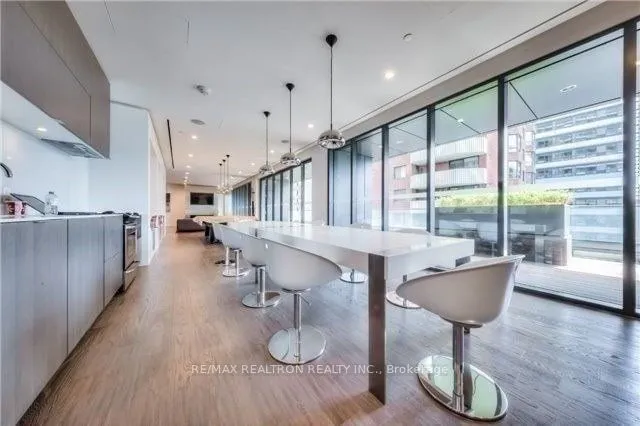 Additional property image - 159 Dundas St Unit 709
