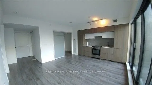 Additional property image - 159 Dundas St Unit 709