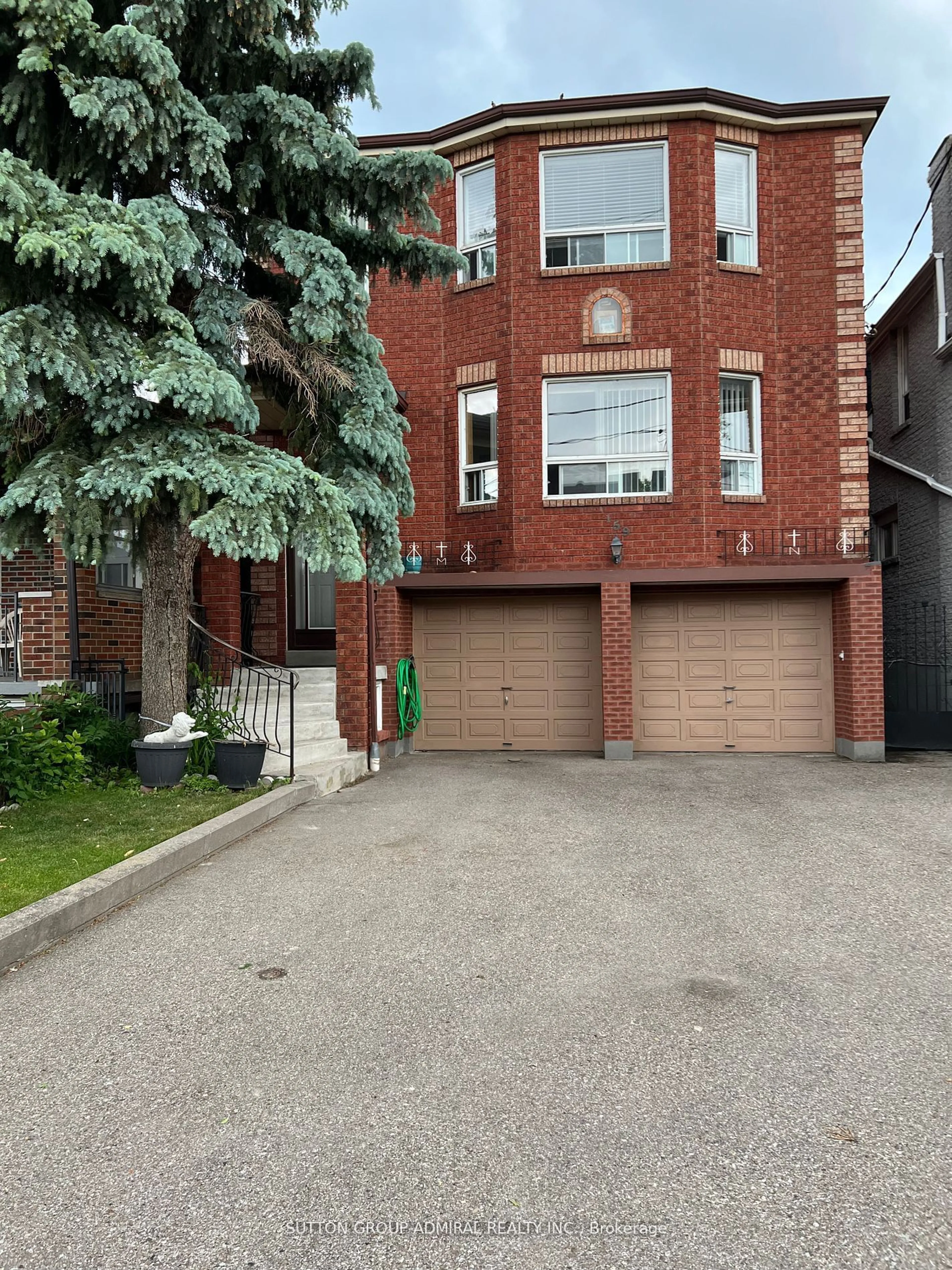 A pic from exterior of the house or condo for 159 Earlsdale Ave, Toronto Ontario M6E 1L3