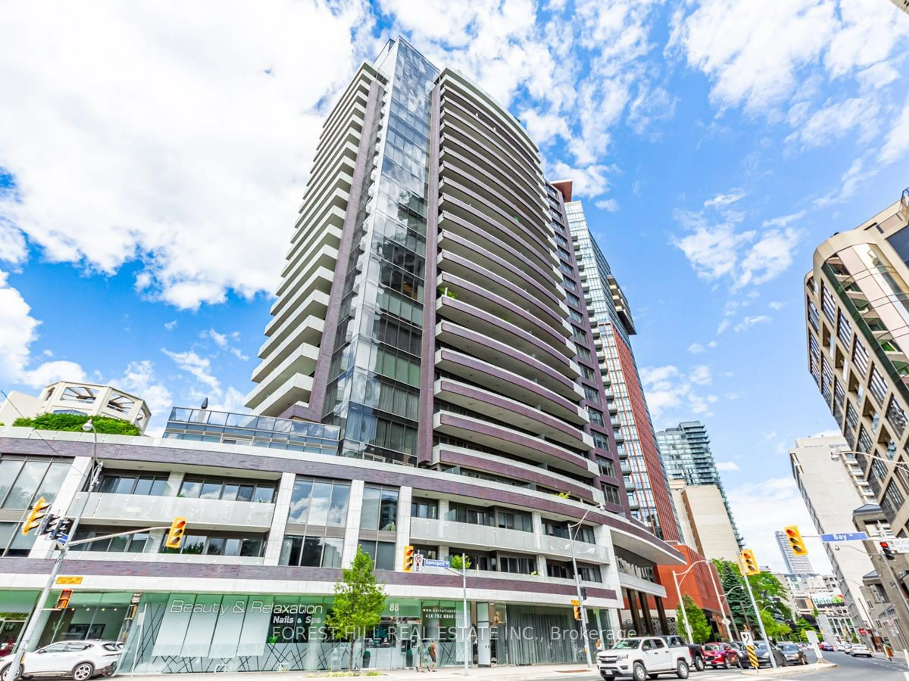 A pic from exterior of the house or condo for 88 Davenport Ave #2101, Toronto Ontario M5R 0A5