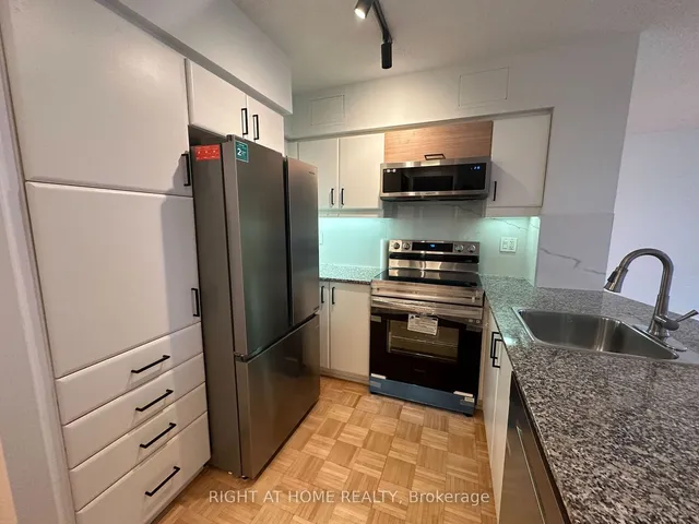 Additional image 31 of 33 Sheppard Ave Unit 1205