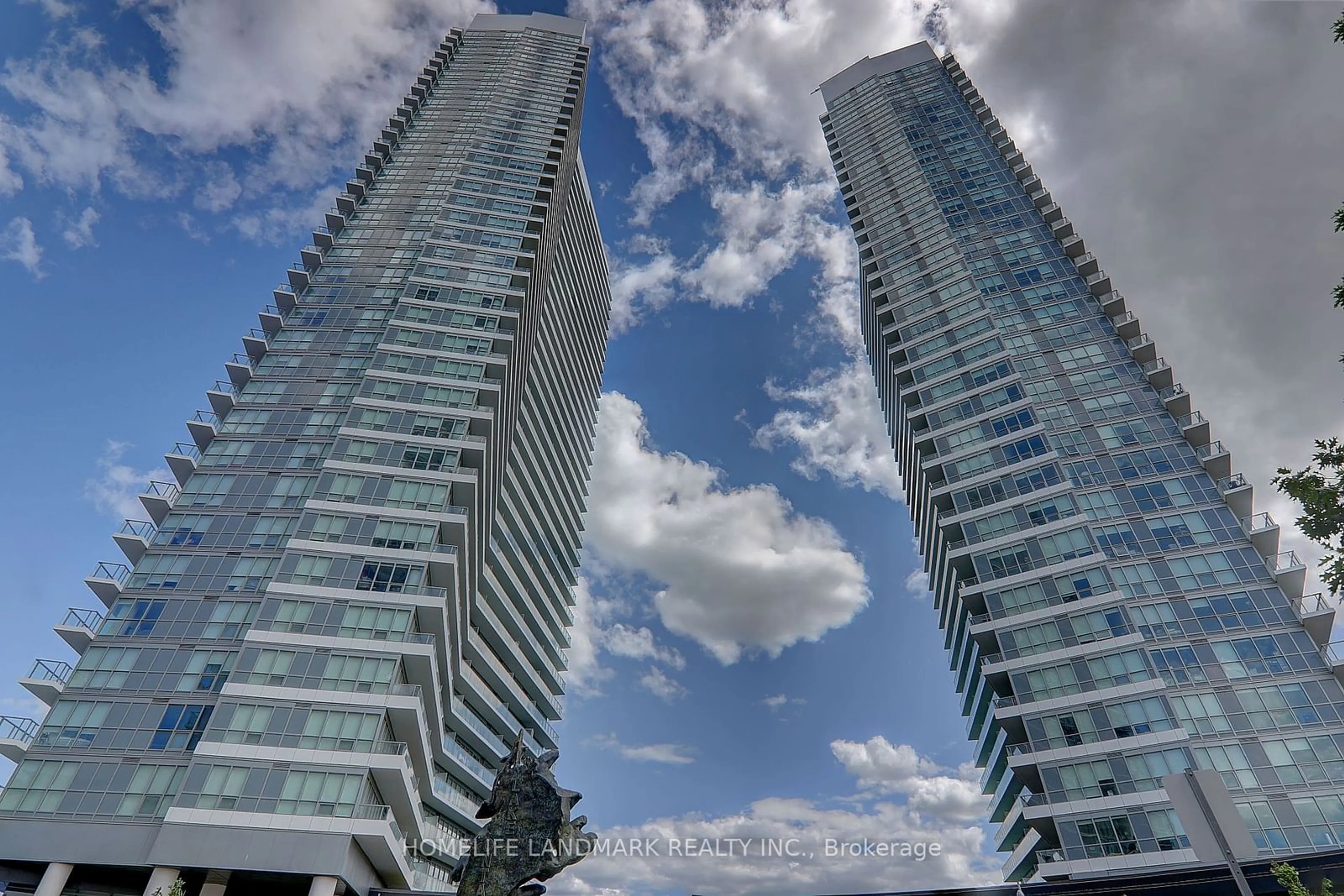 A pic from exterior of the house or condo for 117 Mcmahon Dr #301, Toronto Ontario M2K 0E4