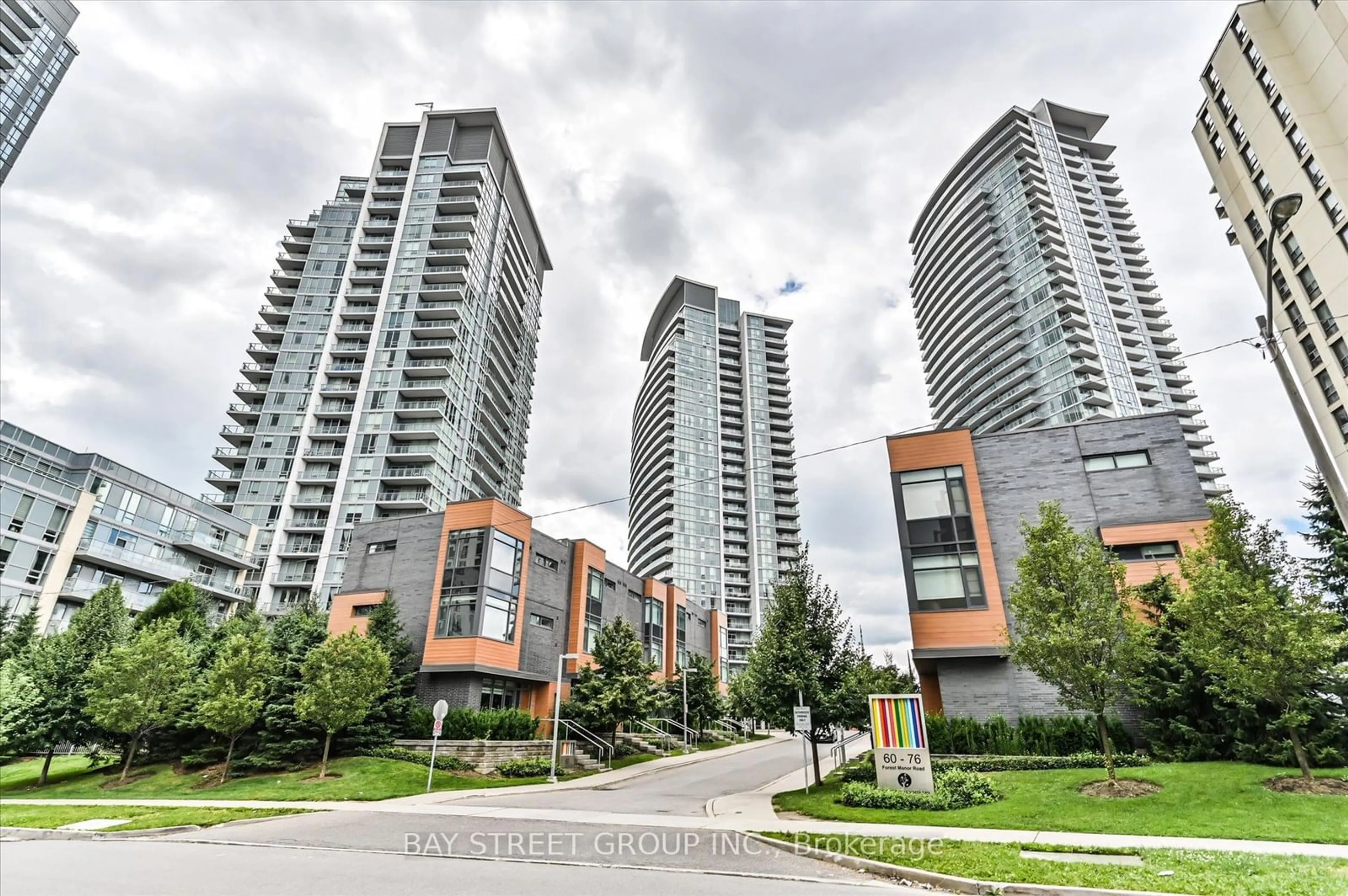 A pic from exterior of the house or condo for 62 Forest Manor Rd #2306, Toronto Ontario M2J 0B6