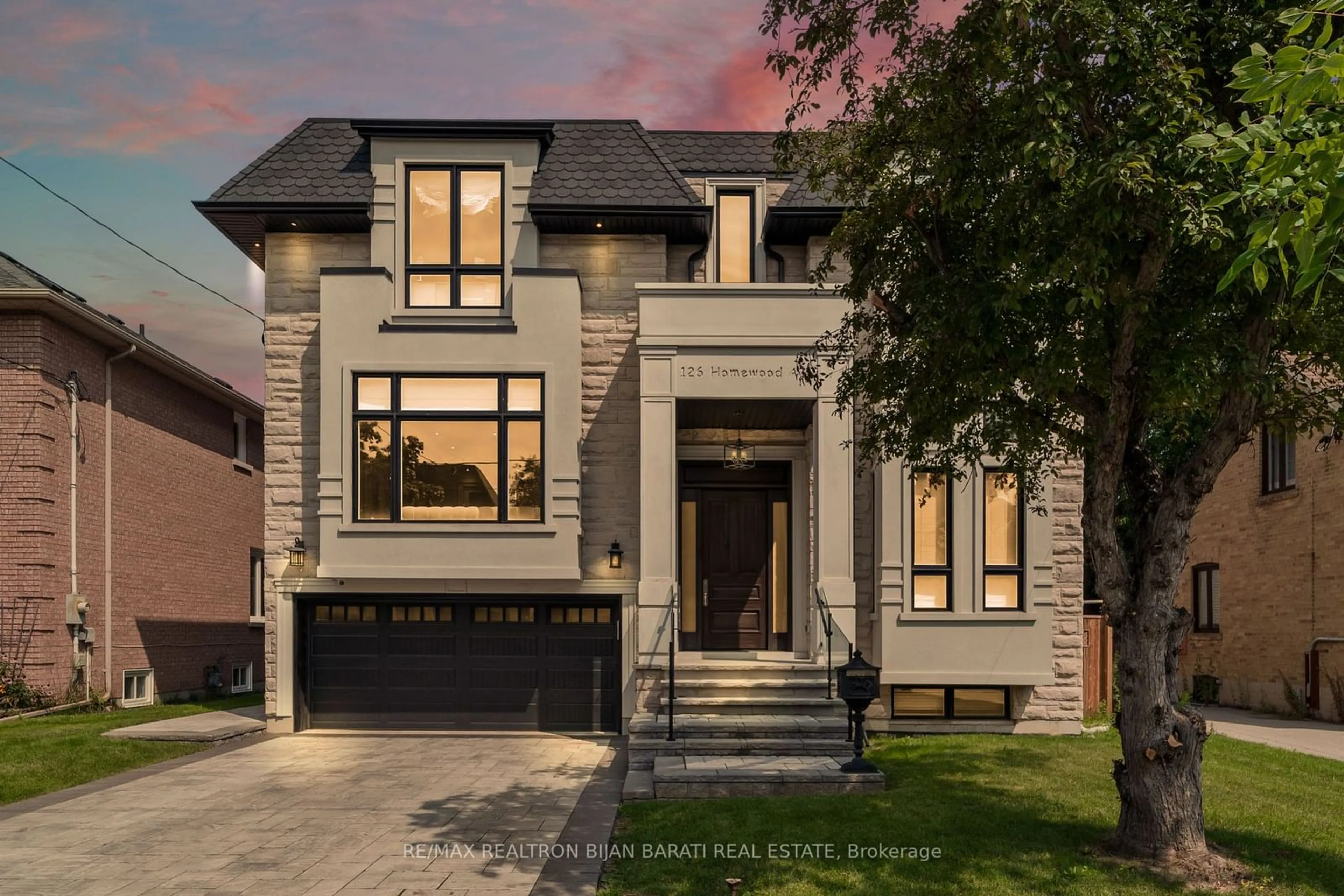 Home with brick exterior material for 126 Homewood Ave, Toronto Ontario M2M 1K3