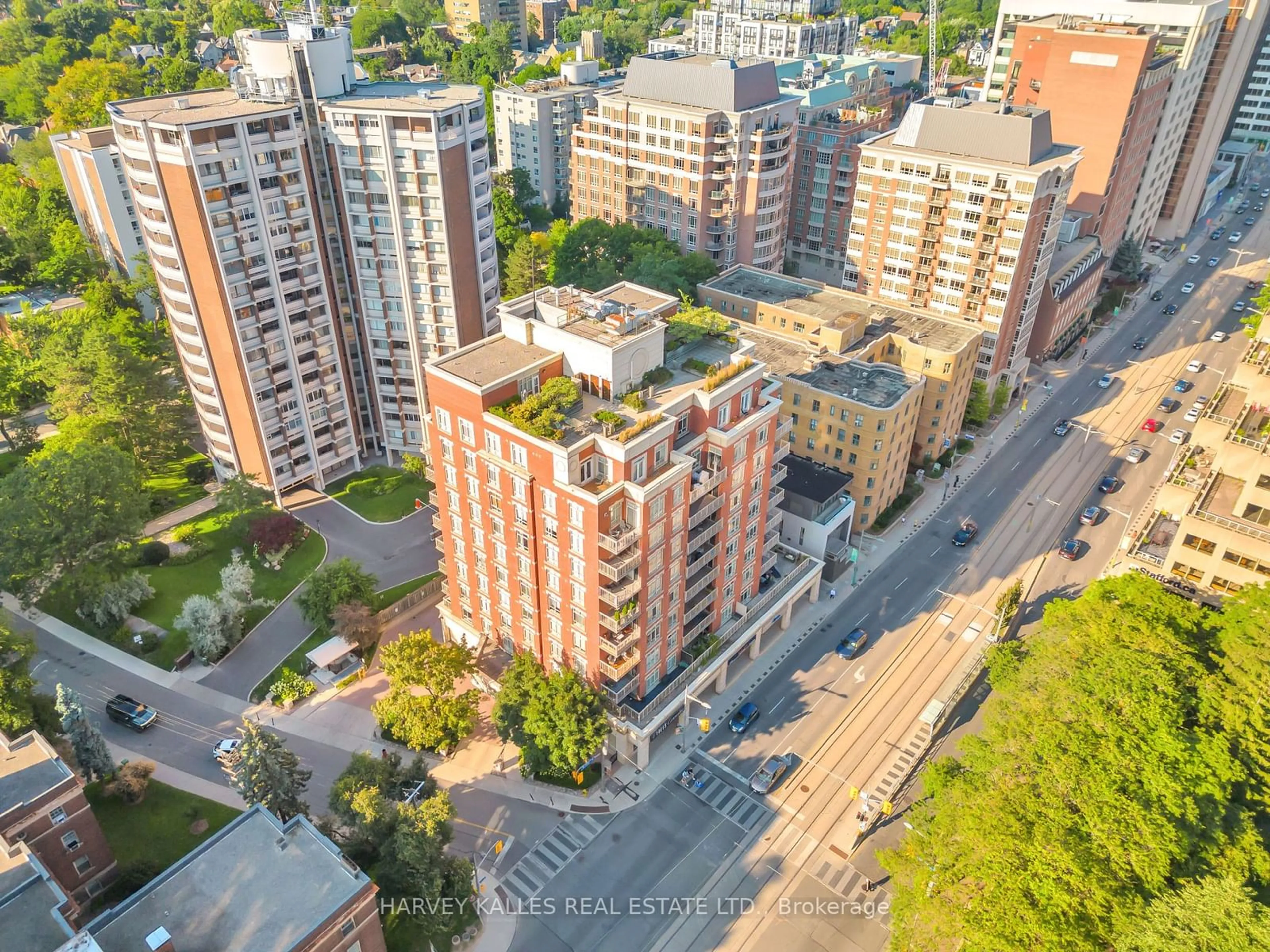 A pic from exterior of the house or condo for 1 Deer Park Cres #303, Toronto Ontario M4V 3C4