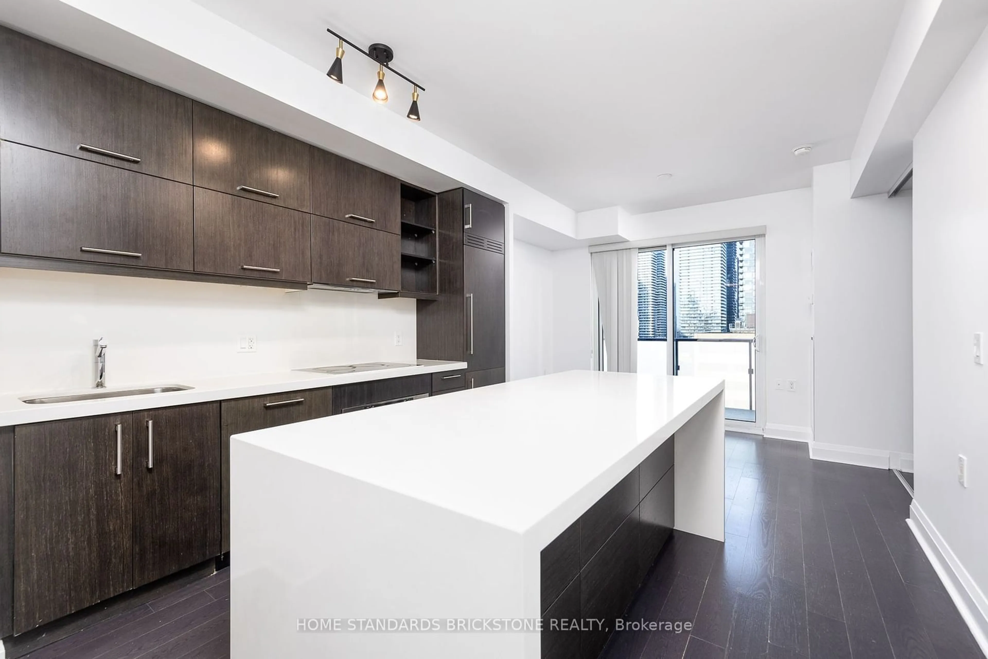 Contemporary kitchen for 65 St Mary St #1711, Toronto Ontario M5S 0A6