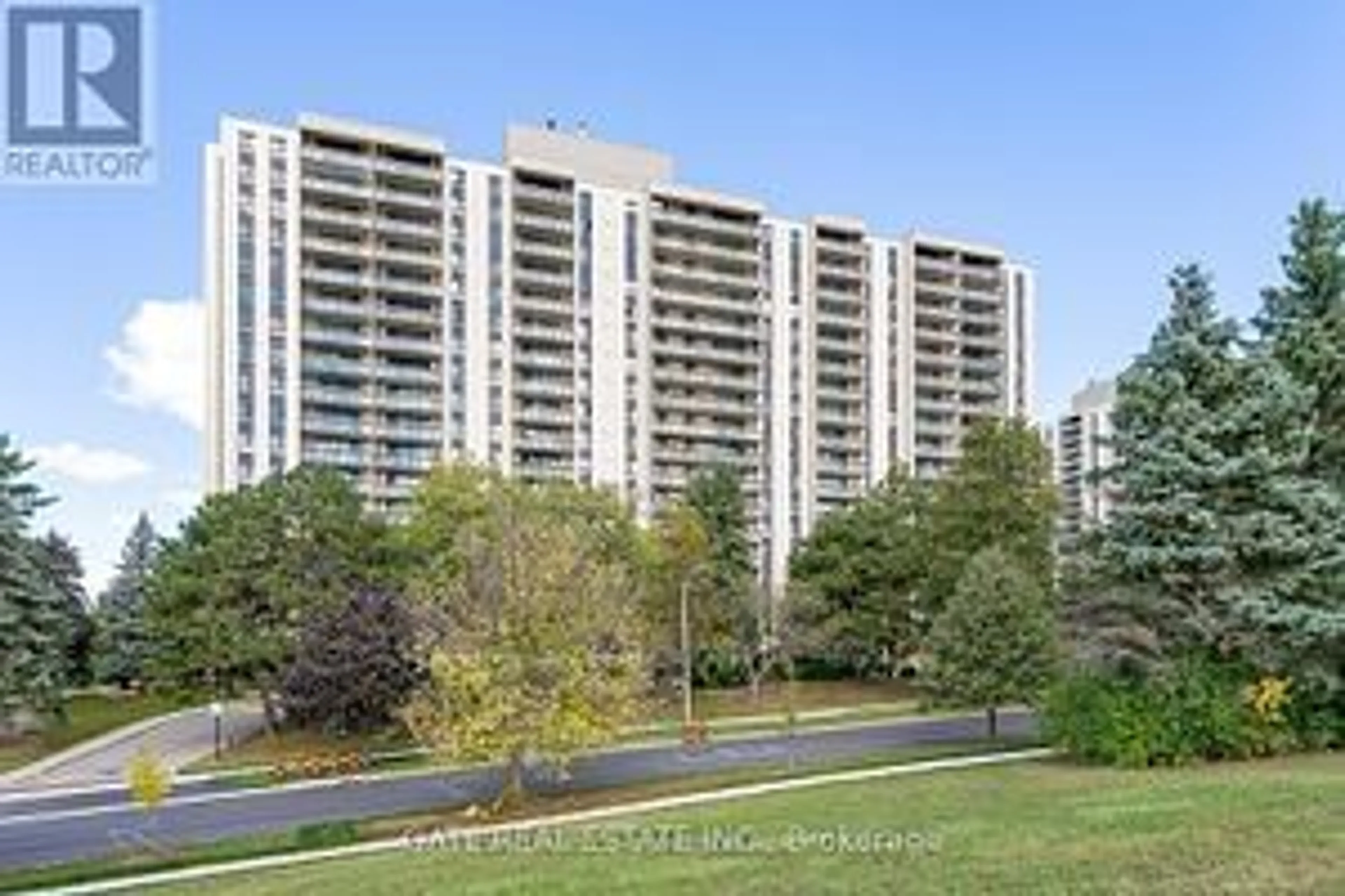 A pic from exterior of the house or condo for 260 Seneca Hill Dr #408, Toronto Ontario M2J 4S6