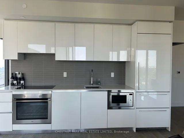 Additional property image - 8 Cumberland St Unit 3406