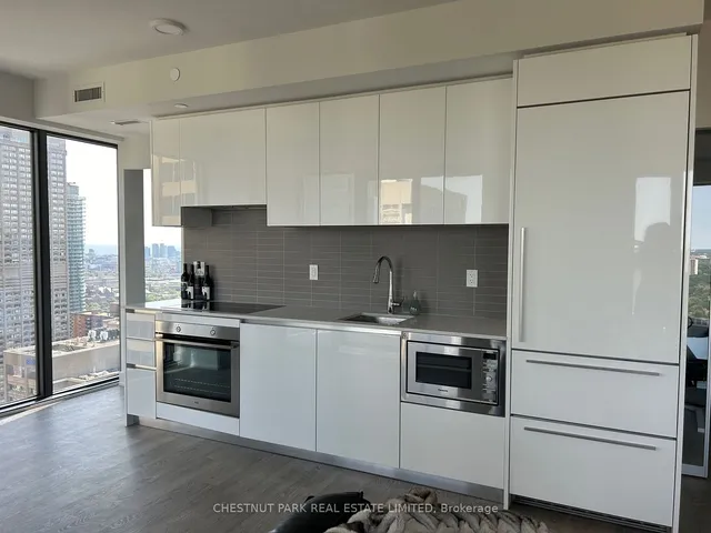 Additional property image - 8 Cumberland St Unit 3406
