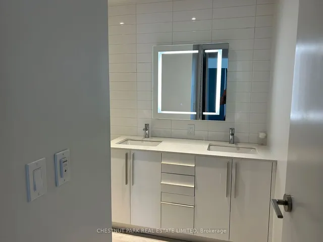 Additional property image - 8 Cumberland St Unit 3406