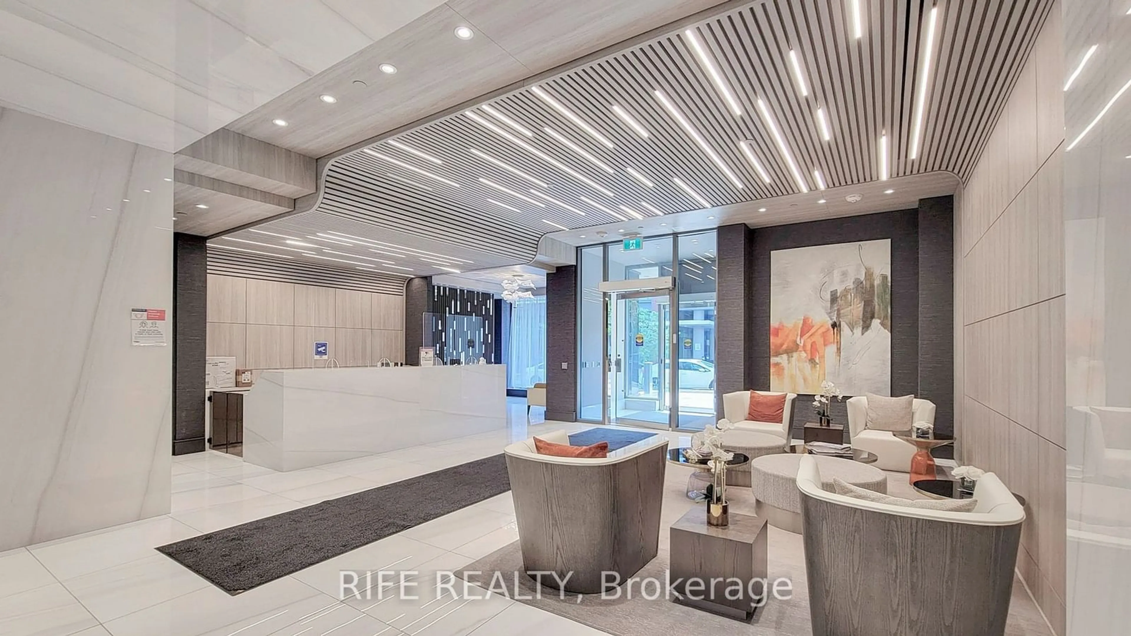 Indoor lobby for 75 Canterbury Pl #Ph203, Toronto Ontario M2N 2N1